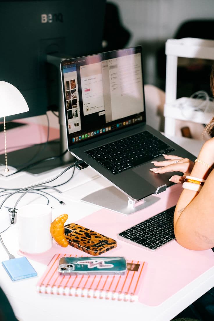Marketing Creatives Generation